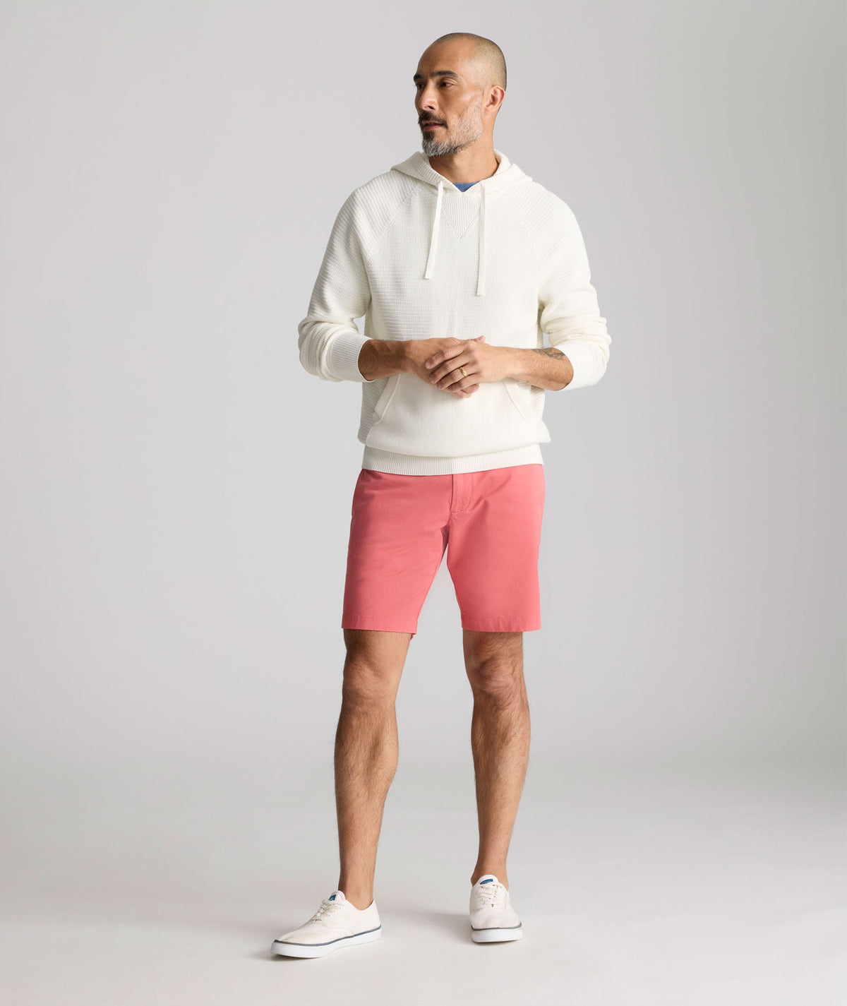 9" Stretch Chino Shorts