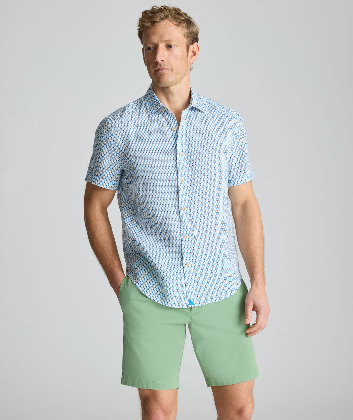 Linen Short-Sleeve Redcroft Shirt